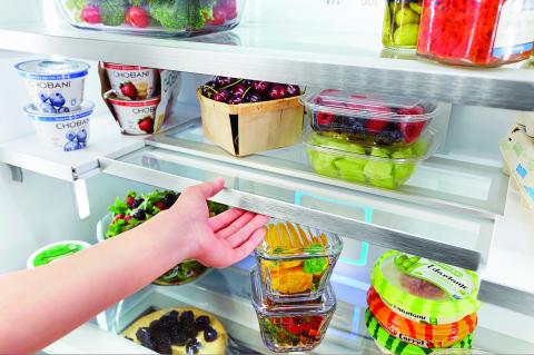 whirlpoolrefrigerator1_mustcredit_whirlpool